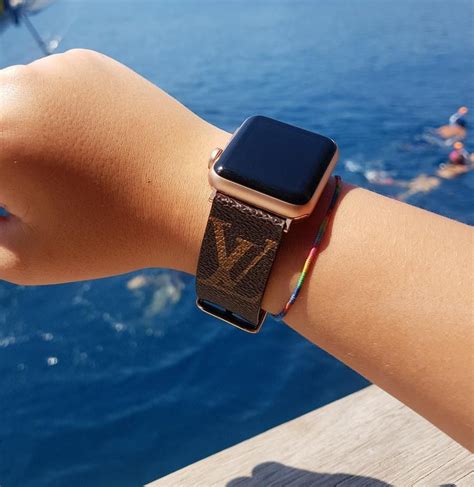 apple watch series 6 bands louis vuitton|louis vuitton apple watch bands for women.